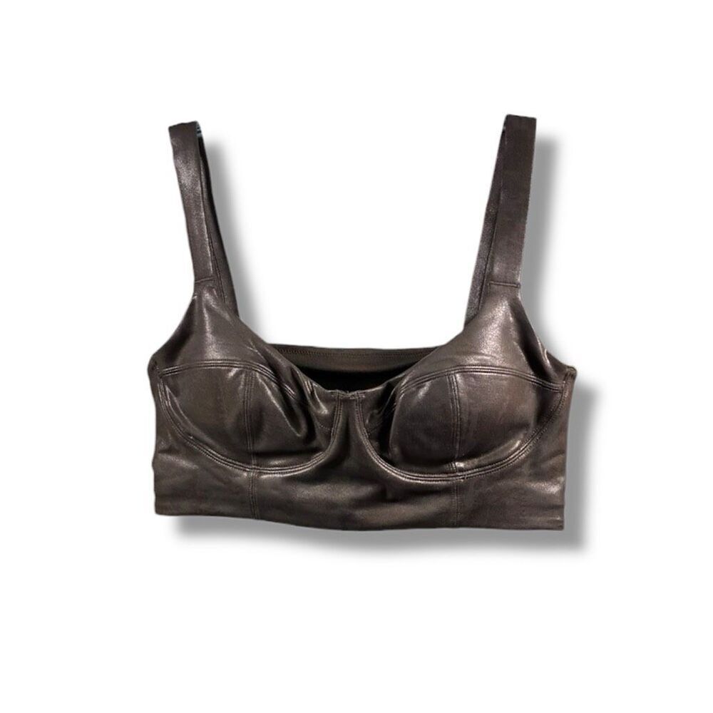 Lululemon NWT Everlux Workout Bra in Matte Foil Size S